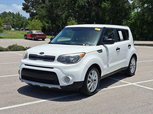 2019 Kia Soul +