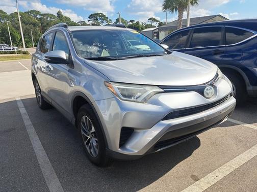 2018 Toyota RAV4 Hybrid LE