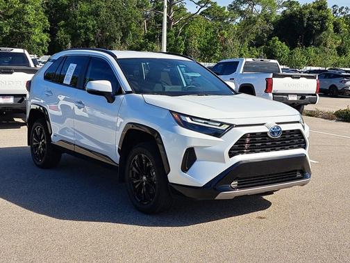 2024 Toyota RAV4 Hybrid Hybrid SE