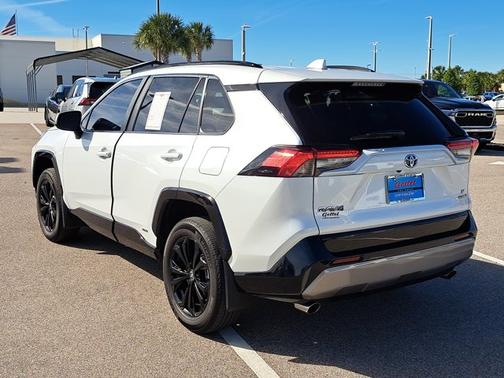 2024 Toyota RAV4 Hybrid Hybrid SE