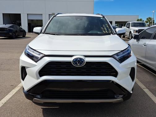 2024 Toyota RAV4 Hybrid Hybrid SE