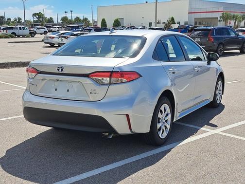 2025 Toyota Corolla Hybrid Hybrid LE