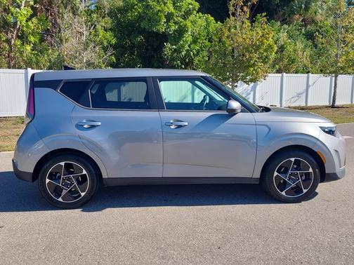 2023 Kia Soul EX