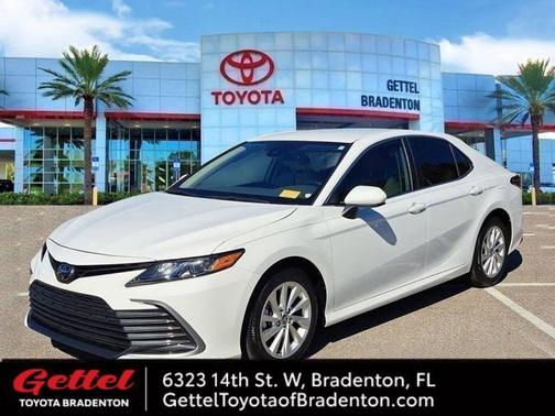 2024 Toyota Camry LE