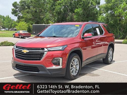 2023 Chevrolet Traverse LT Cloth