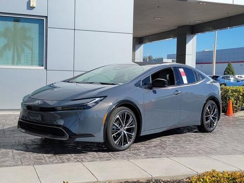 2026 Toyota Prius XLE