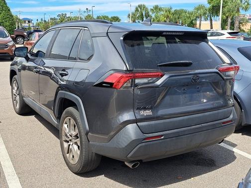 2022 Toyota RAV4 XLE Premium