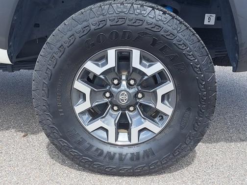 2023 Toyota Tacoma Base