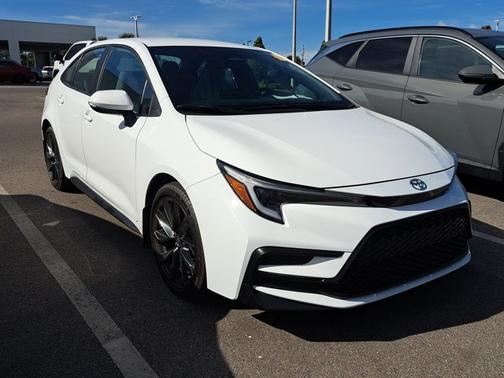 2024 Toyota Corolla SE