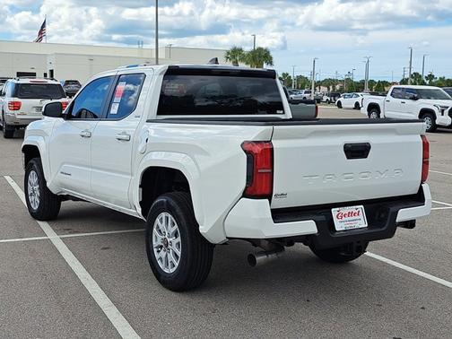 2025 Toyota Tacoma SR5