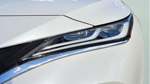 2021 Toyota Venza LE