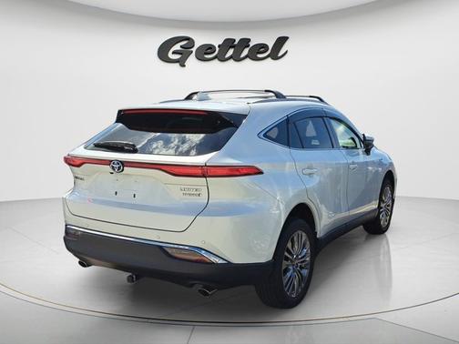 2021 Toyota Venza LE