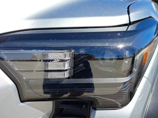 2025 Toyota Tacoma Base