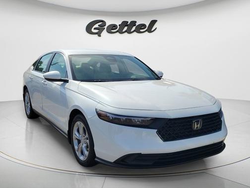 Platinum White Pearl 2023 Honda Accord LX