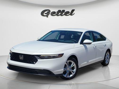 Platinum White Pearl 2023 Honda Accord LX