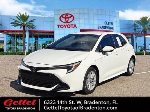 2023 Toyota Corolla Hatchback SE