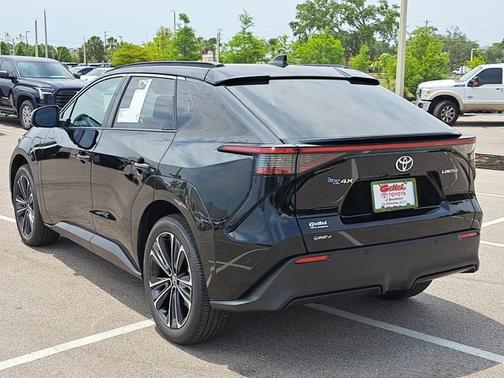 2025 Toyota bZ4X Limited
