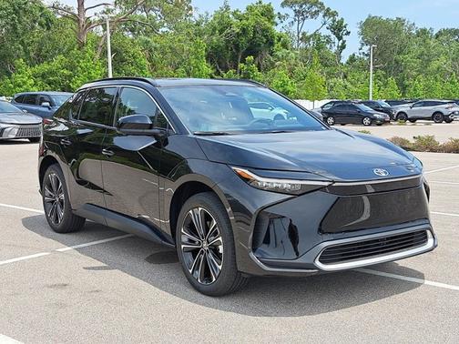 2025 Toyota bZ4X Limited