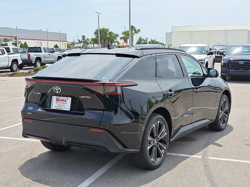 2025 Toyota bZ4X Limited