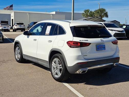 2021 Mercedes-Benz GLA 250 Base 4MATIC