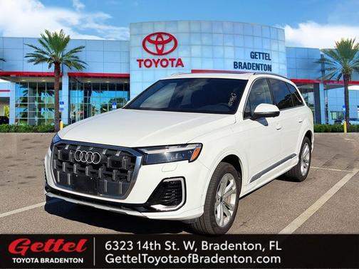 2025 Audi Q7 Premium Plus