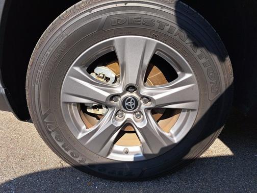 2024 Toyota RAV4 Hybrid Hybrid LE