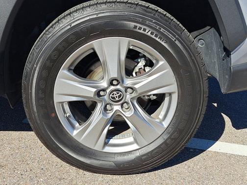 2024 Toyota RAV4 Hybrid Hybrid LE