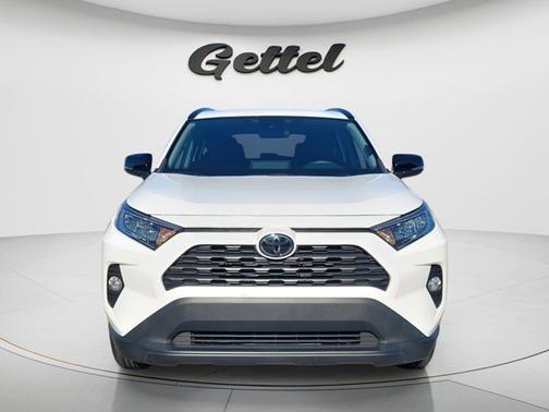Super White 2021 Toyota RAV4 XLE