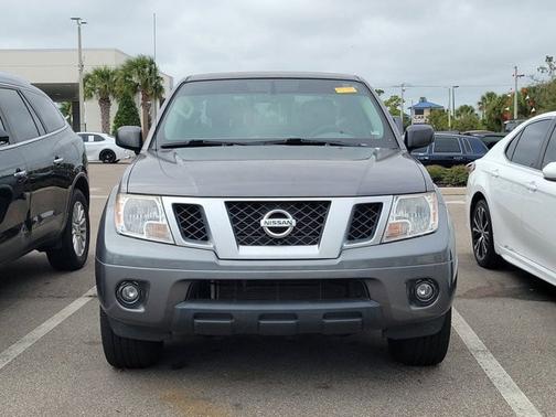 2021 Nissan Frontier SV