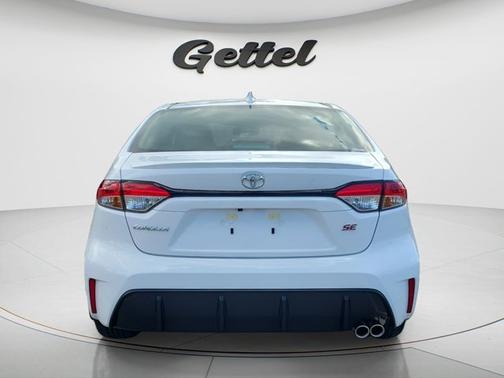 Ice Cap 2026 Toyota Corolla SE
