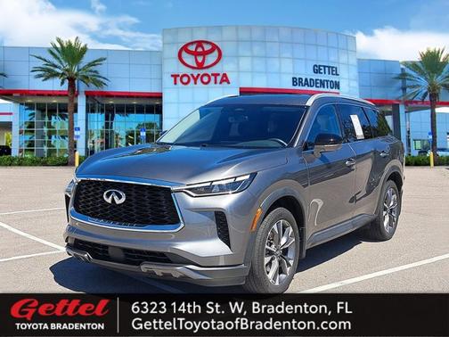 2022 INFINITI QX60 LUXE