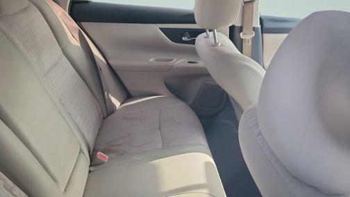 Pearl White 2016 Nissan Altima 2.5 S
