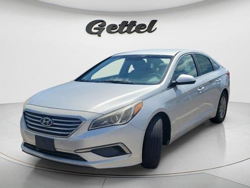 Symphony Silver 2016 Hyundai SONATA SE