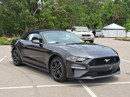 2022 Ford Mustang EcoBoost Premium