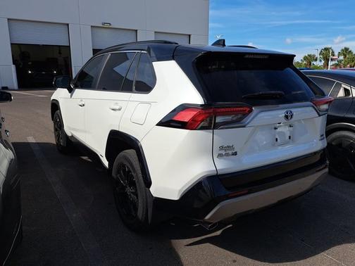 2024 Toyota RAV4 Hybrid Hybrid XSE