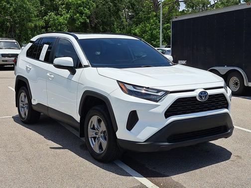 2024 Toyota RAV4 Hybrid Hybrid XLE
