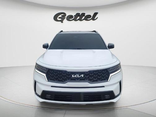 Glacial White Pearl 2023 Kia Sorento SX
