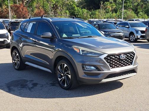 2020 Hyundai TUCSON Sport