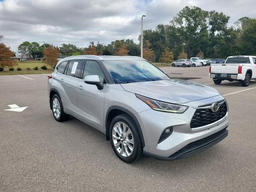 2022 Toyota Highlander Limited