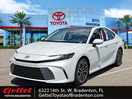 2025 Toyota Camry XLE
