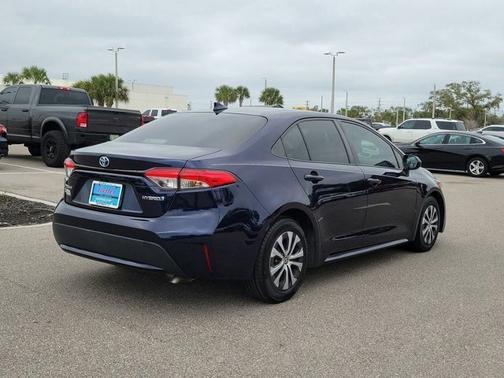 2022 Toyota Corolla Hybrid Hybrid LE