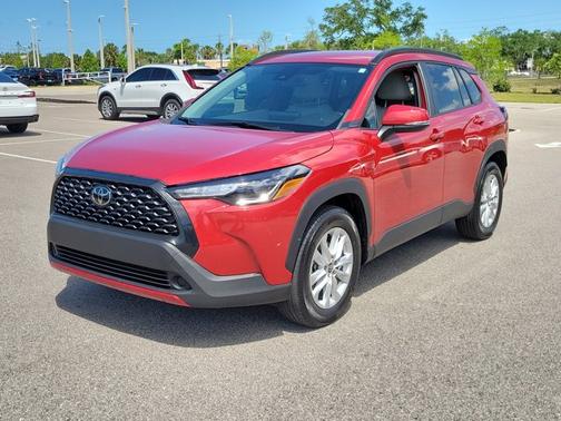 2022 Toyota Corolla Cross LE