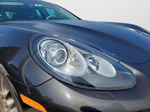 2014 Porsche Panamera 4