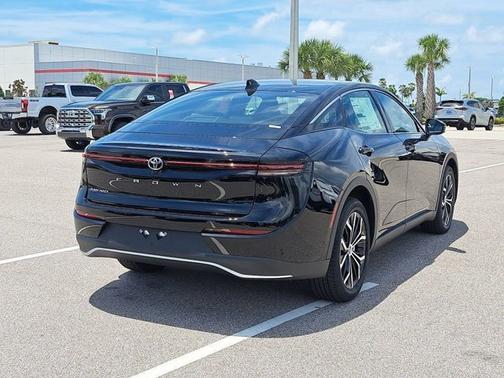 2026 Toyota Crown XLE