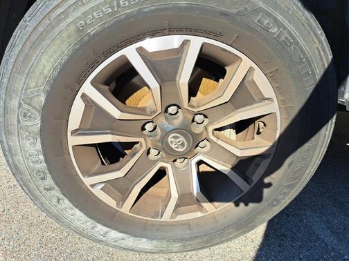 2022 Toyota Tacoma TRD Off Road