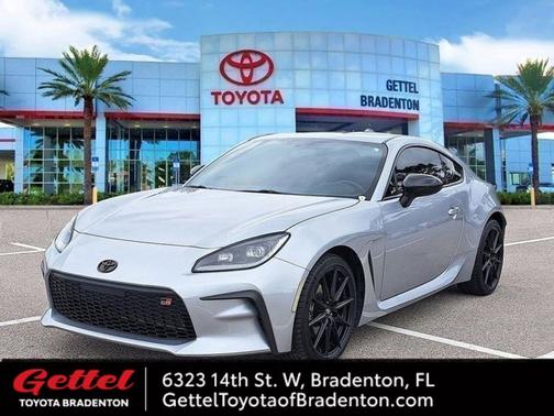 2024 Toyota GR86 Premium