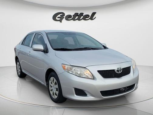 Classic Silver Metallic 2010 Toyota Corolla LE