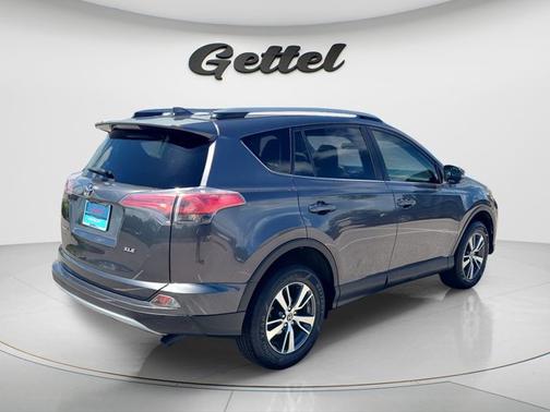 Magnetic Gray Metallic 2018 Toyota RAV4 XLE