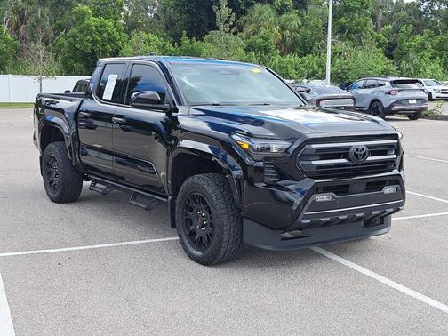 2025 Toyota Tacoma SR5