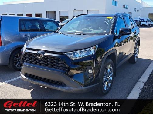 2021 Toyota RAV4 XLE Premium